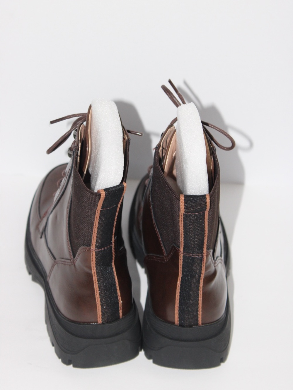 Brand New (NWOT or Box) Journee Collection Brown Lace-Up Combat Ankle Boots - Picture 4 of 11